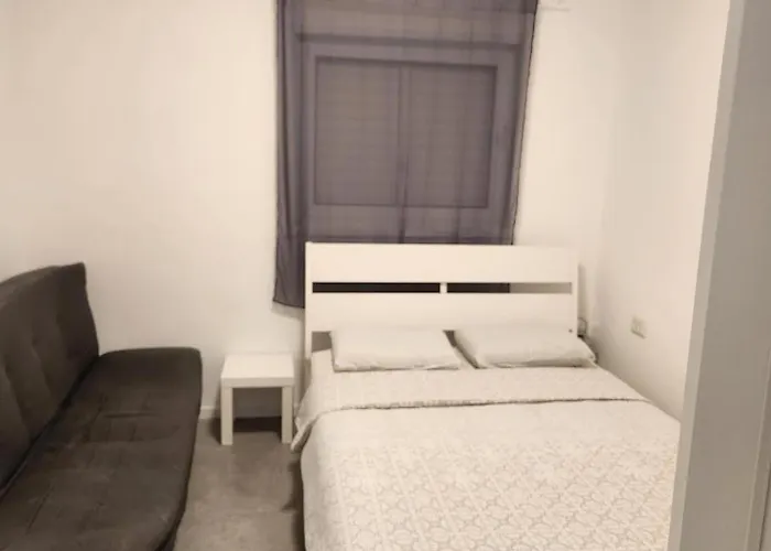 Isramax Low-Cost Apartment Near The Sea.
