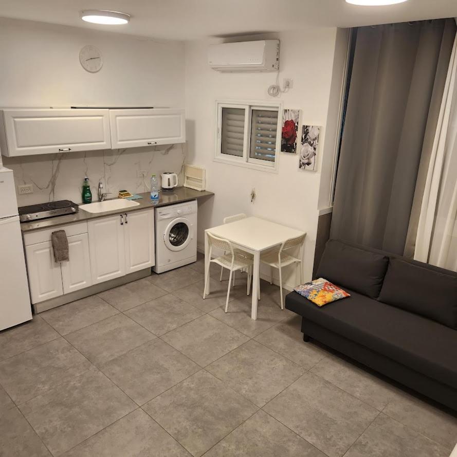 Апартаменты Isramax Low-cost Near The Sea.